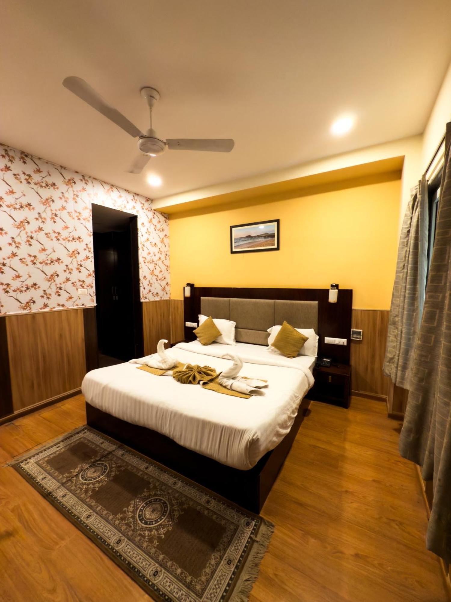 Hotel Royal Palm - A Budget Hotel In Udaipur Buitenkant foto