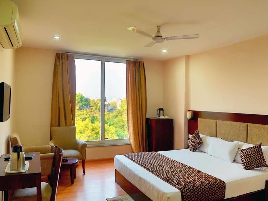 Hotel Royal Palm - A Budget Hotel In Udaipur Buitenkant foto